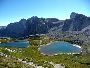 laghi, montagne, montagna, verde, acqua, rocce, azzurro, vette, erba, panorama, cielo, laghetti