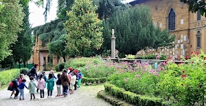 bambini, alberi, fiori, giardino, aiuole, colonna, villa, finestre, piante, maestra, parco, verde, siepi, alunni, palazzo, girotondo, scuola, classe, piccoli, scolastica, gita