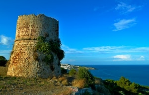 mare, torre, nuvole, panorama, cielo, costa, cespugli, verde, pietra, blu, azzurro