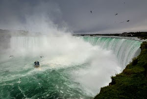 acqua, cascata, cascate, battello, barca, uccelli, niagara, schiuma, spruzzi, verde, fiume, gabbiani