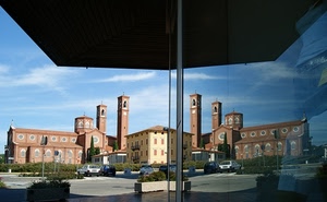 riflesso, campanili, chiesa, vetro, auto, piazza, automobili, tettoia, pensilina