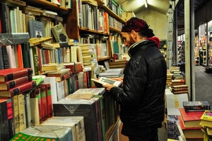libri, libreria, lettore, leggere, biblioteca, lettura, libro, scaffali, scaffale, volumi, negozio