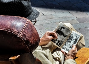 fumetto, cappello, mani, leggere, occhiali, giornalino, poltrona, lettore