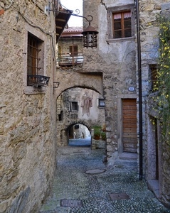vicolo, finestre, archi, lampione, porta, case, pietre, porte, palazzi