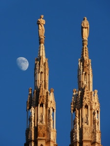 luna, guglie, statue, cielo, due, duomo, blu, azzurro, pinnacoli, milano