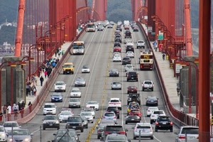 ponte, rosso, strada, auto, traffico, automobili, macchine, pedoni