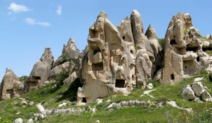 rocce, verde, cielo, caverne, erba, prato, roccia, grotte, montagna, ruderi, montagne, case
