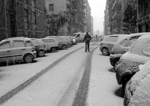 neve, inverno, strada, auto, automobili, uomo, persona, macchine, maltempo, città, bianconero