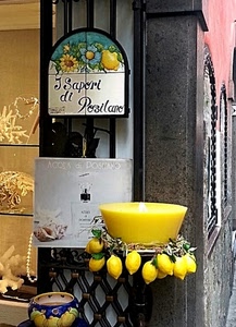 limoni, insegna, giallo, vaso, positano, candela, cero, vetrina, scritta, negozio