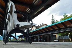 stazione, panchina, alberi, pensilina, pavimento, pensiline, tettoia, cielo, sedie