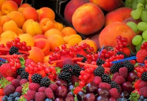 frutta, lamponi, more, albicocche, ciliegie, ciliege, ribes, rosso, pesche