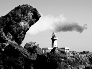 faro, nuvola, bianconero, roccia, rocce, cielo, mare, nuvole, scogliera