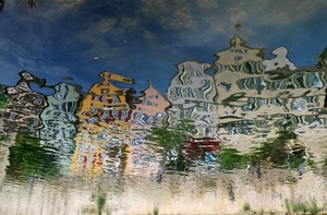 acqua, case, riflesso, colori, riflessi, astratto, azzurro, cielo, finestre, distorsione, onde, nuvole, verde, giallo