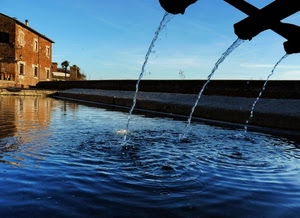 acqua, casa, lavatoio, fontana, riflesso, tre, zampilli, riflessi, cielo
