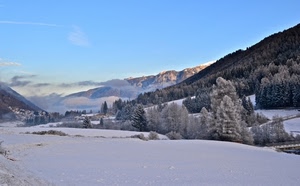 neve, alberi, montagna, nuvole, cielo, montagne, inverno, bianco, panorama, paesaggio, azzurro, bosco, paese