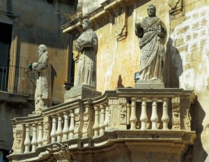 statue, balcone, tre, balaustra, marmo, tufo, parapetto, colonne, balconata