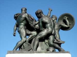 scudo, monumento, statue, cielo, uomini, statua, battaglia, nudi, muscoli, grigio, bronzo