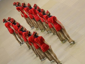 rosso, donne, pattini, gambe, rotelle, pattinatrici, cappelli, berretti, ruote, pattinaggio, sport, ragazze, divisa, atlete, divise