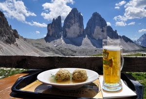 birra, montagna, piatto, canederli, cibo, bicchiere, montagne, polpette, cime, vassoio