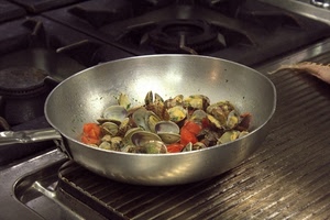 vongole, padella, cibo, fornello, pentola, pomodoro, conchiglie, cucina, cucinare