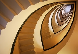 prospettiva, gradini, scala, scale, chiocciola, scalini, spirale, geometrie, giallo, occhio
