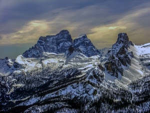 neve, cielo, nuvole, cime, montagna, montagne, alberi, vette, inverno, dolomiti, bianco, rocce, luce, roccia, paesaggio